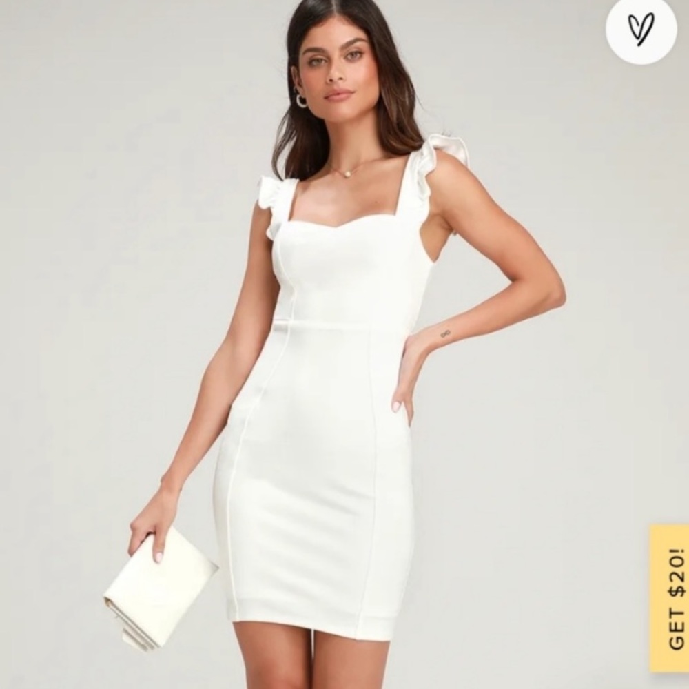Lulu’s White ruffle body con dress size large